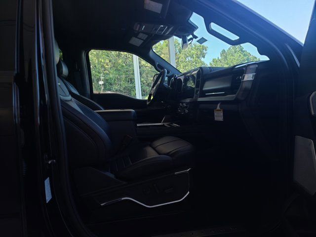 2026 Ford F-250 Super Duty Platinum - Photo 6