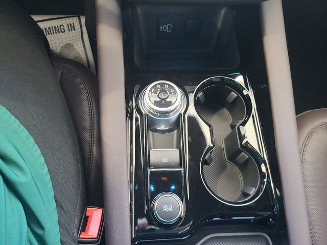 2026 Ford Explorer Platinum - Photo 14