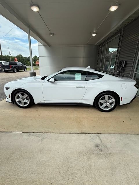 2026 Ford Mustang Coupe 