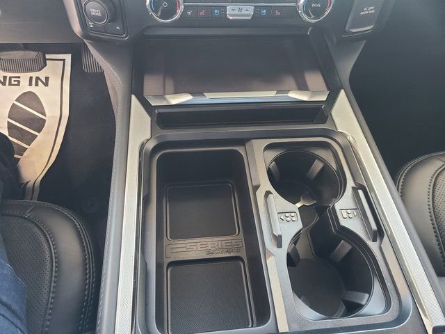 2026 Ford F-250 Super Duty Platinum - Photo 17