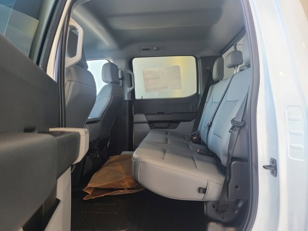 New 2026 Ford F-350 Chassis Truck Crew Cab