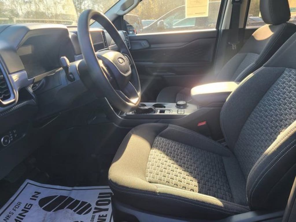 New 2025 Ford Ranger XL Truck SuperCrew