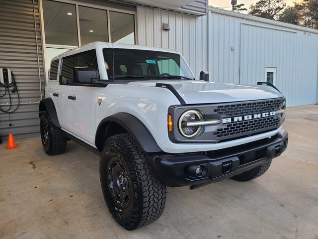 2025 Ford Bronco 4-Door Badlands's photo