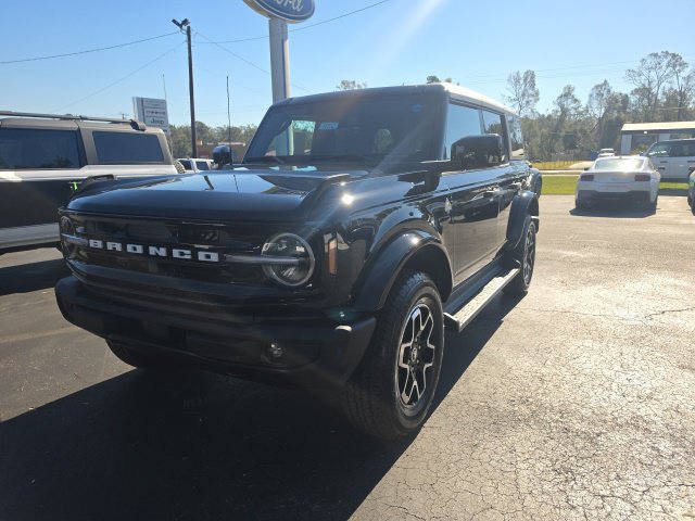 2026 Ford Bronco 4-Door Outer Banks