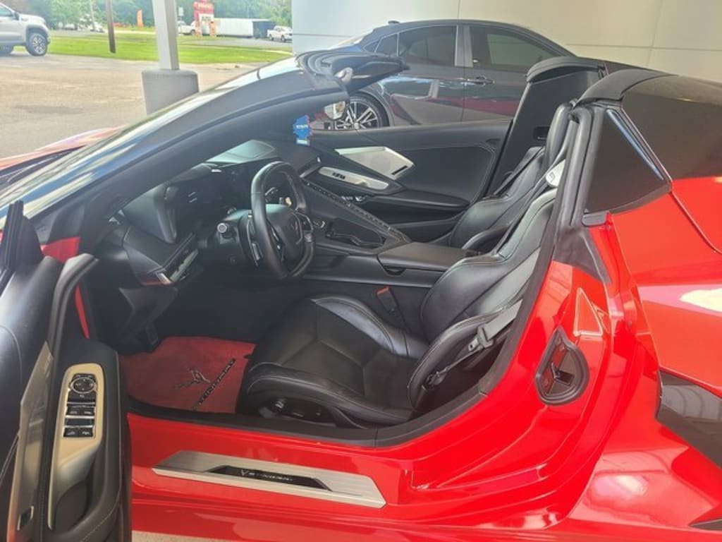 Used 2022 Chevrolet Corvette Stingray Stingray w/2LT Convertible