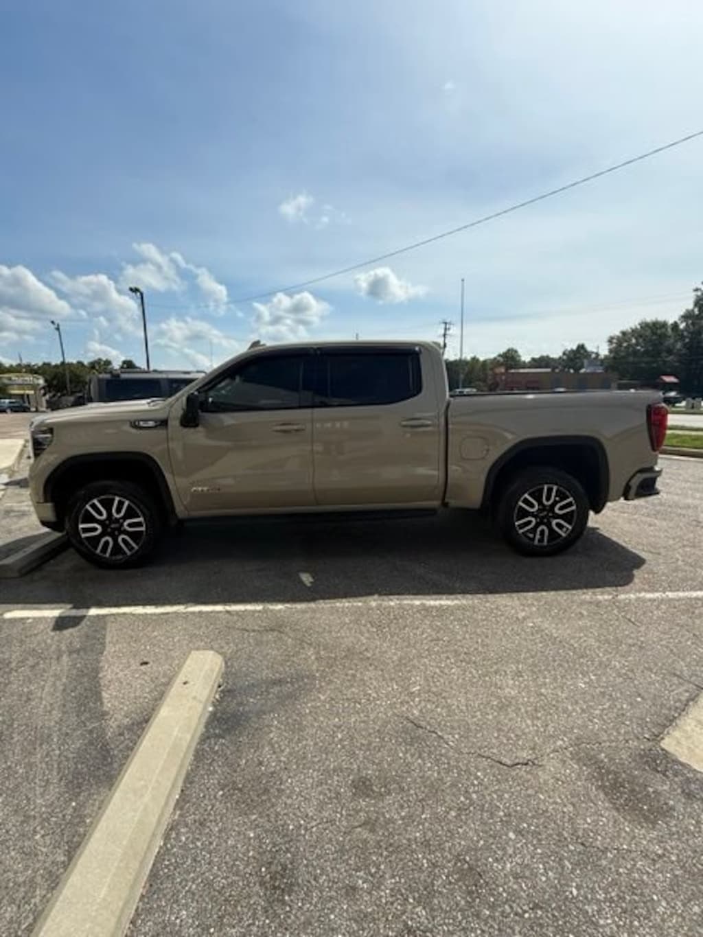 Used 2022 GMC Sierra 1500 AT4 Truck Crew Cab