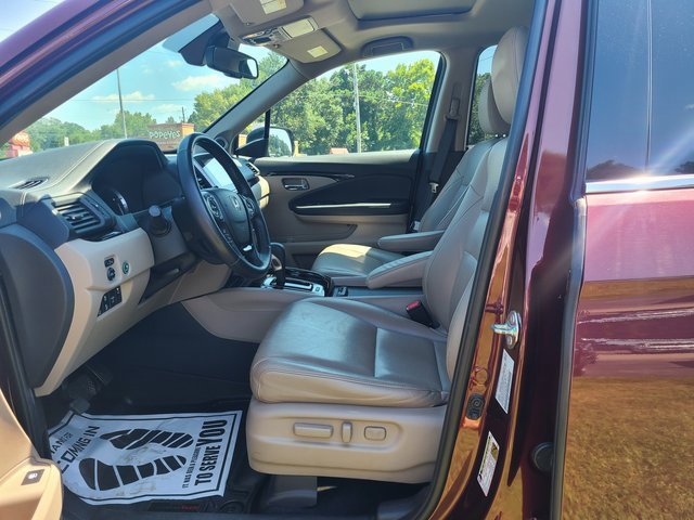 2019 Honda Ridgeline RTL-E photo 3