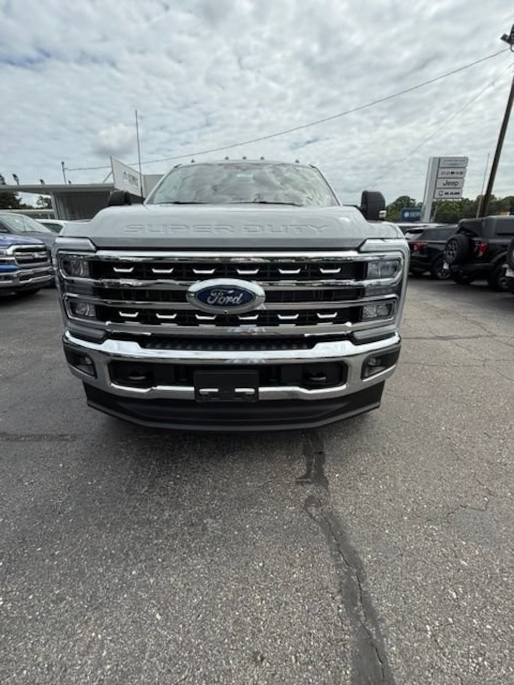 New 2026 Ford F-250 XLT Truck Crew Cab
