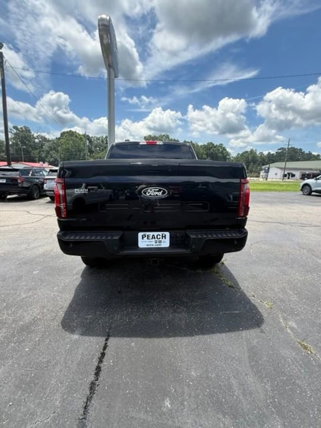 New 2026 Ford F-150 LARIAT Truck SuperCrew Cab