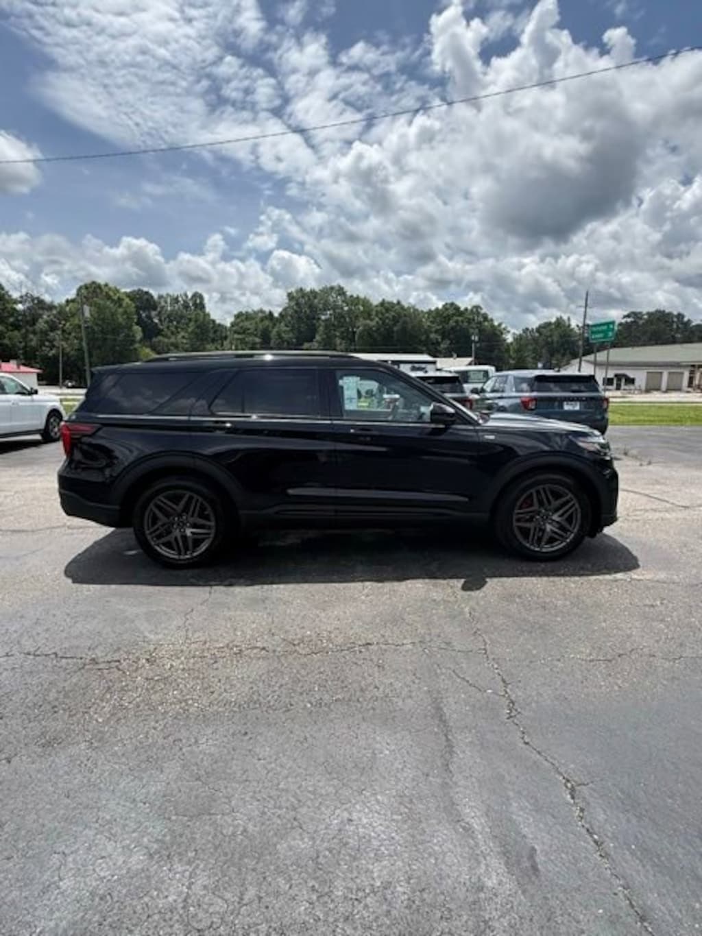 New 2026 Ford Explorer ST-Line SUV