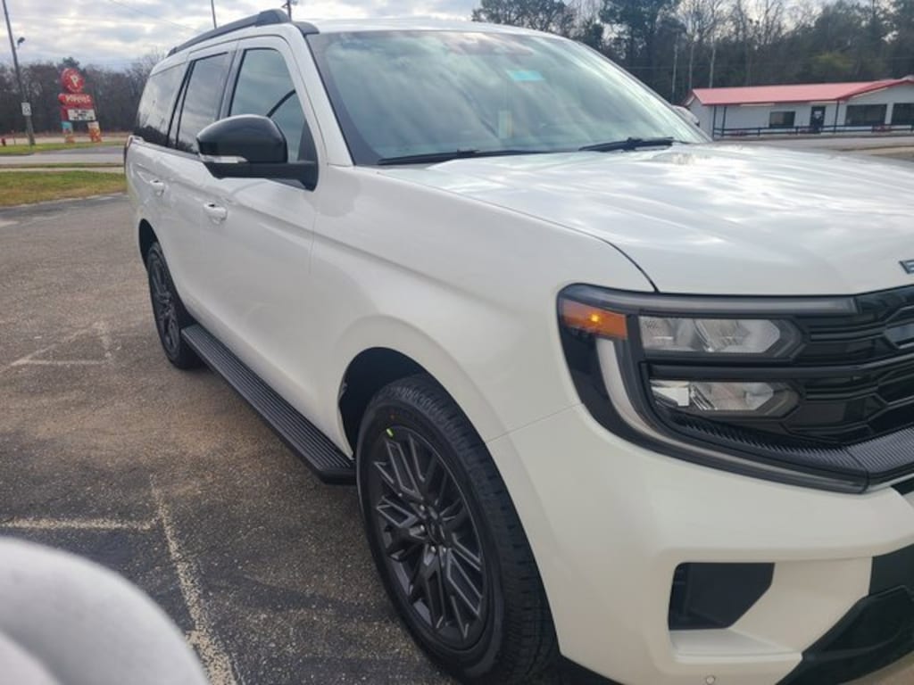 New 2026 Ford Expedition Platinum SUV