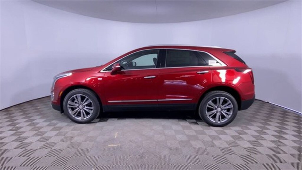 New 2025 CADILLAC XT5 Premium Luxury SUV