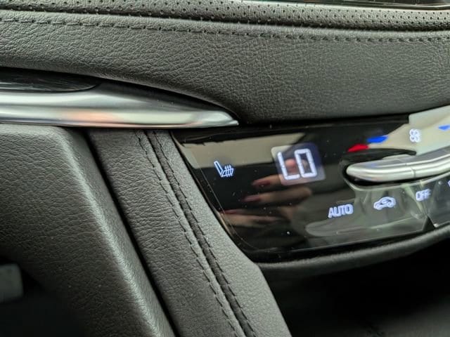 2025 Cadillac XT5 Premium Luxury - Photo 9