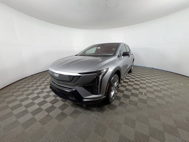 2026 Cadillac OPTIQ Luxury's photo