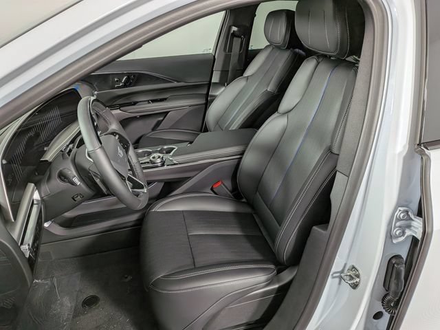 2026 Cadillac LYRIQ Luxury - Photo 17