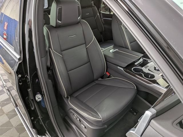 2026 Cadillac Escalade Luxury - Photo 37