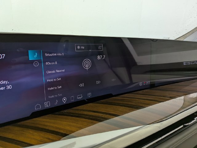2026 Cadillac Escalade Platinum Sport - Photo 23