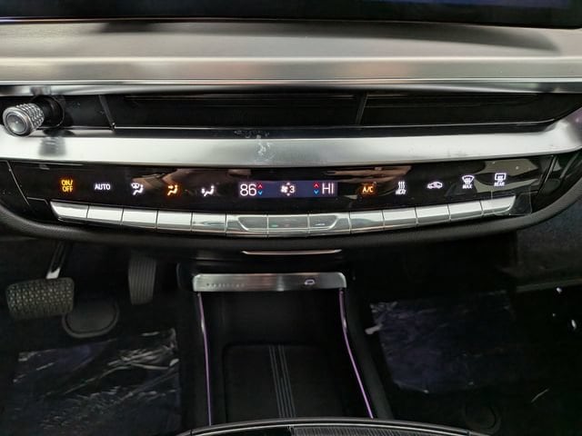 2026 Cadillac LYRIQ Luxury - Photo 23
