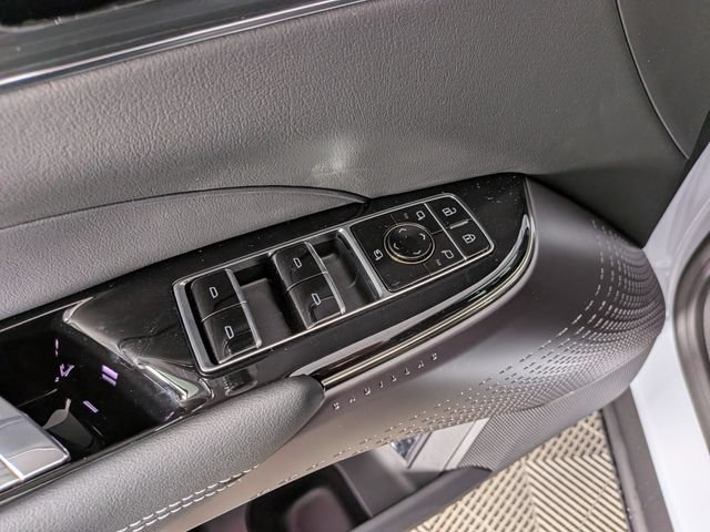2026 Cadillac LYRIQ Luxury - Photo 16