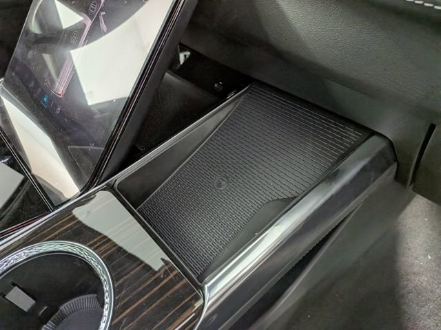 2026 Cadillac Escalade Luxury - Photo 10