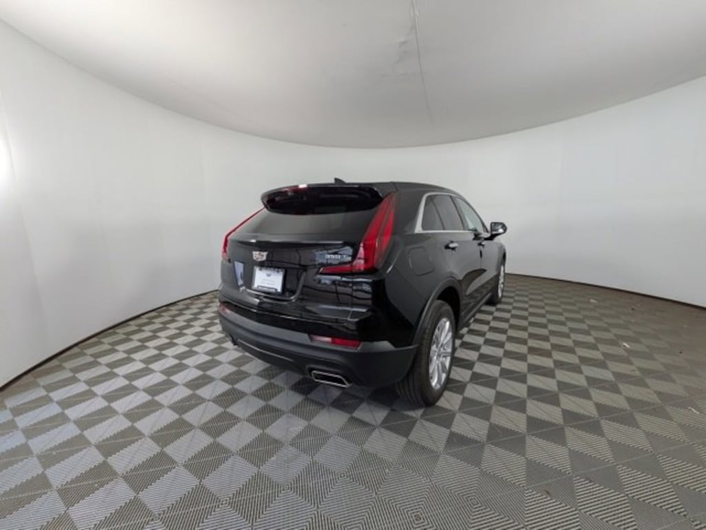 Used 2023 CADILLAC XT4 Luxury SUV