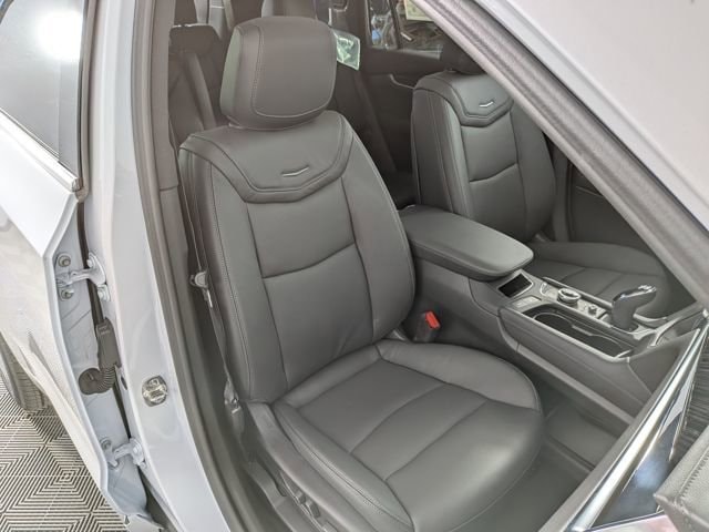 2025 Cadillac XT6 Premium Luxury - Photo 34