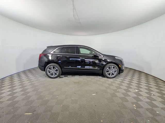 2026 Cadillac XT5 Premium Luxury - Photo 2