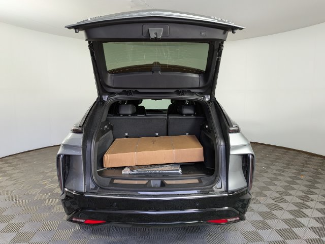 2026 Cadillac LYRIQ Luxury - Photo 12