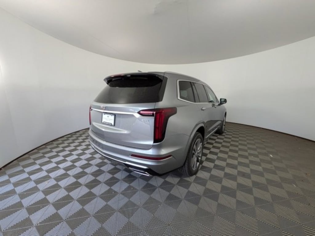 New 2025 CADILLAC XT6 Premium Luxury SUV