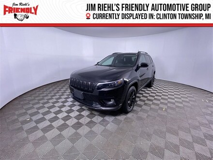 2023 Jeep Cherokee Altitude Lux