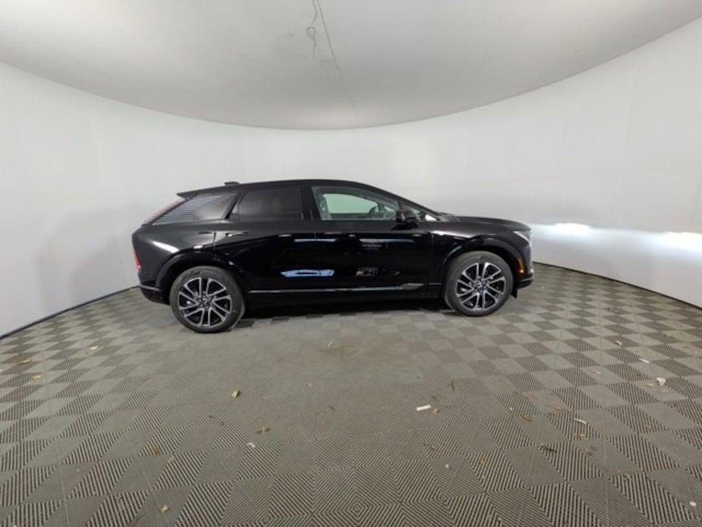 New 2026 CADILLAC OPTIQ Sport SUV