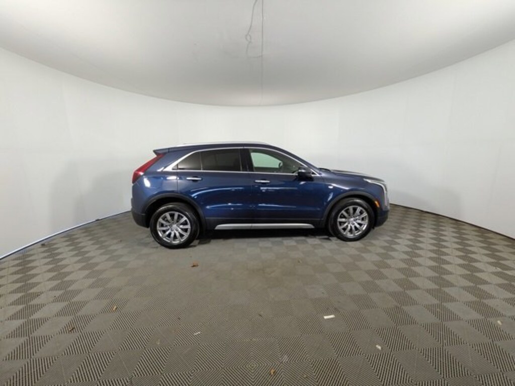 Certified 2022 CADILLAC XT4 Premium Luxury SUV