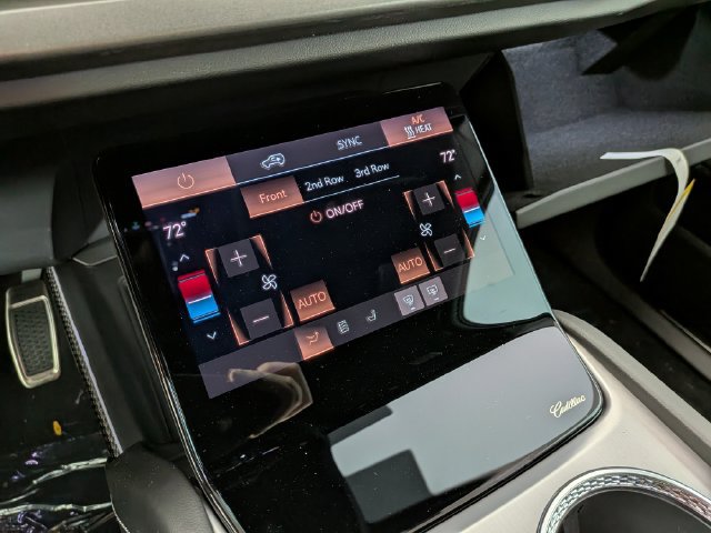 2027 Cadillac VISTIQ Luxury - Photo 22