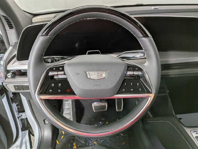 2027 Cadillac VISTIQ Luxury - Photo 19