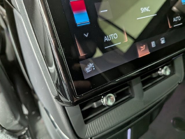 2027 Cadillac VISTIQ Luxury - Photo 28