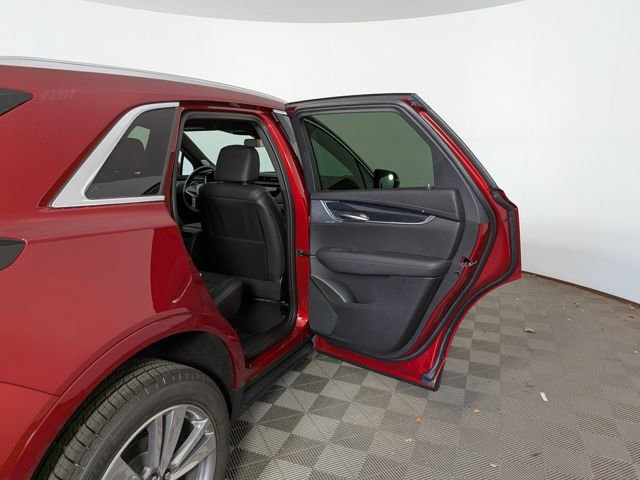 2025 Cadillac XT5 Premium Luxury - Photo 36