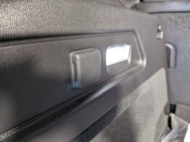2026 Cadillac LYRIQ Luxury - Photo 12