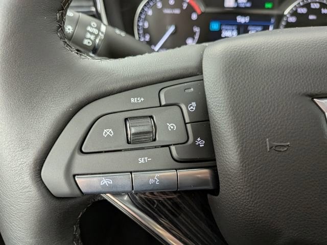 2025 Cadillac XT6 Premium Luxury - Photo 8