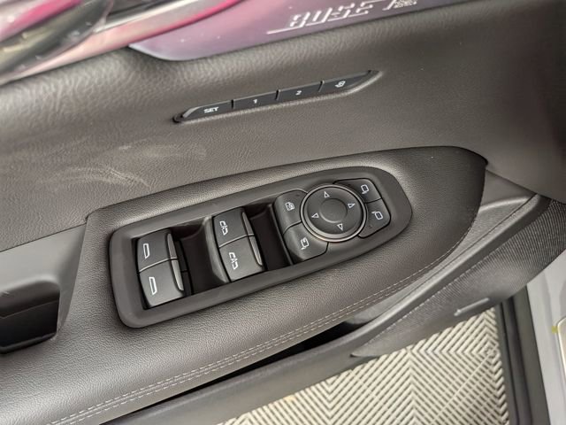 2025 Cadillac XT6 Premium Luxury - Photo 16