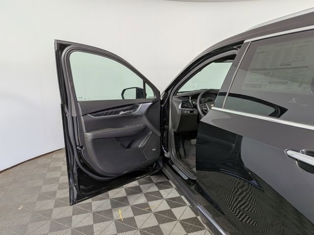 2025 Cadillac XT6 Premium Luxury - Photo 16