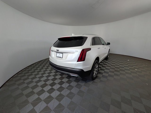 2023 Cadillac XT5 Premium Luxury photo 2