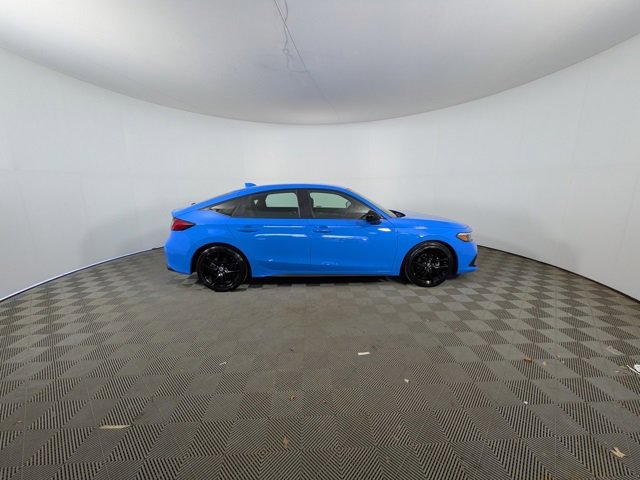 2022 Honda Civic Hatchback Sport photo 2