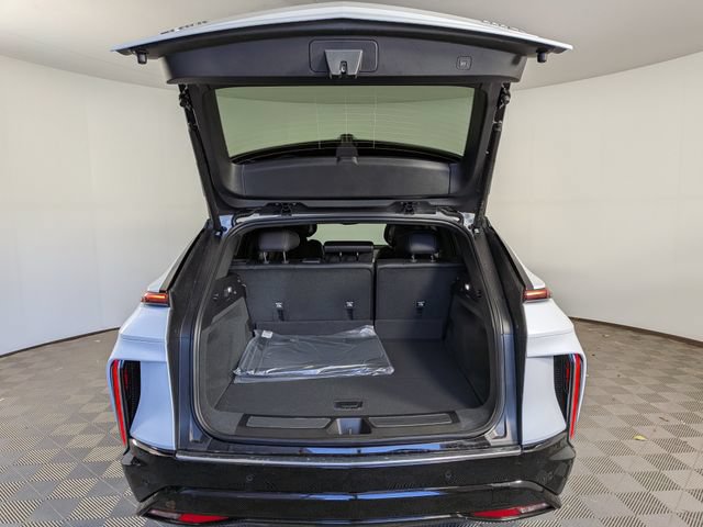 2026 Cadillac LYRIQ Luxury - Photo 13