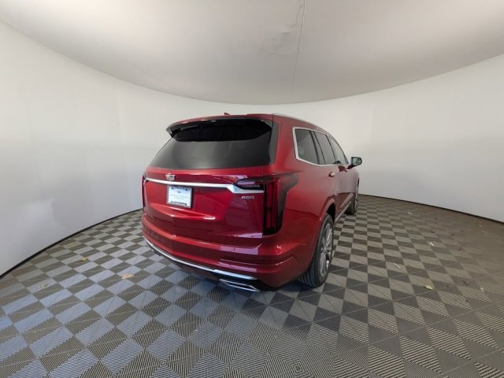 New 2025 CADILLAC XT6 Premium Luxury SUV