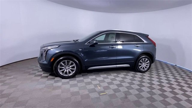 Certified 2021 Cadillac XT4 Premium Luxury with VIN 1GYFZDR43MF011861 for sale in Clinton Township, MI