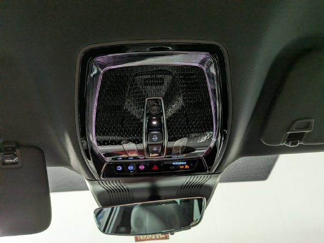 2027 Cadillac VISTIQ Luxury - Photo 24