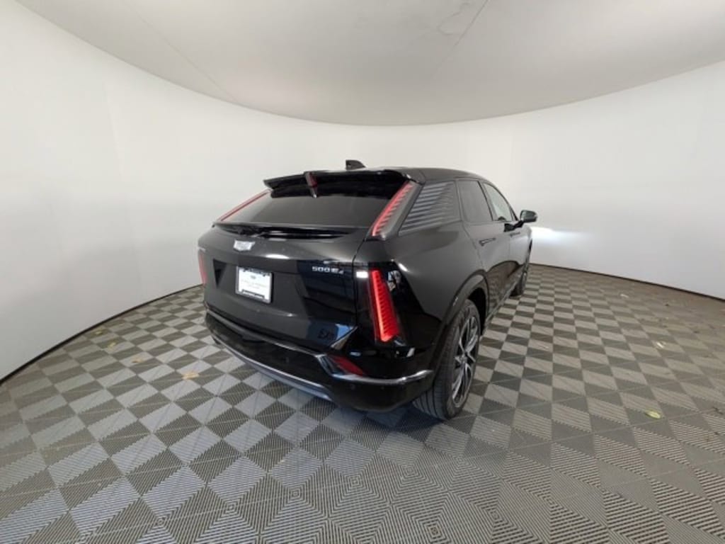 New 2026 CADILLAC OPTIQ Sport SUV