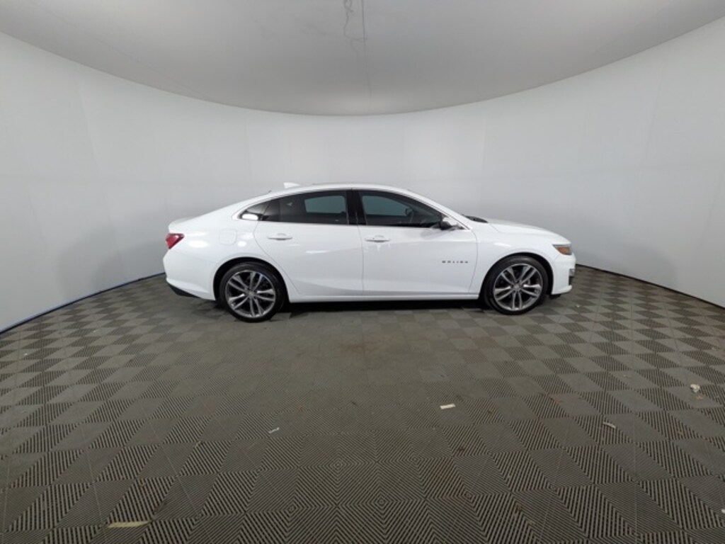 Certified 2022 Chevrolet Malibu LT Sedan