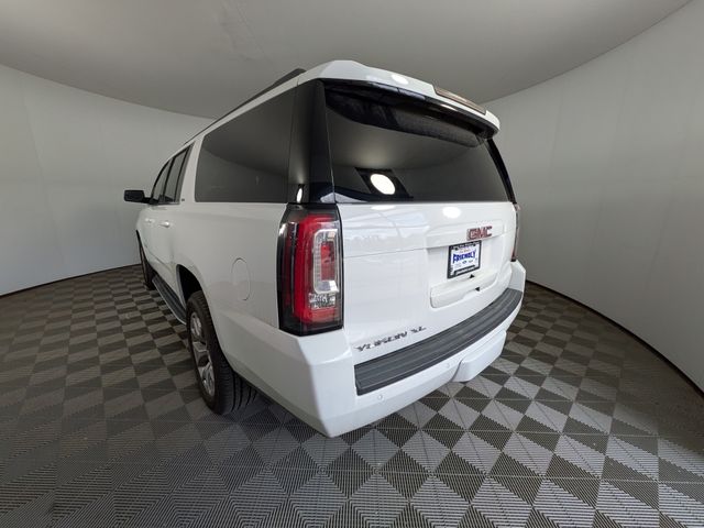 2019 GMC Yukon XL SLE - Photo 11