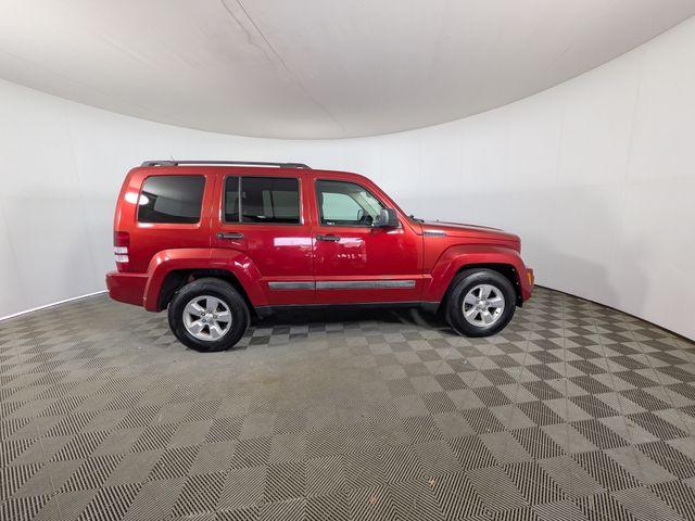 Used 2010 Jeep Liberty Sport with VIN 1J4PN2GK8AW180923 for sale in Clinton Township, MI